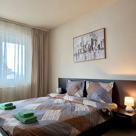 Gino's Place Home2host Apartament Bansko