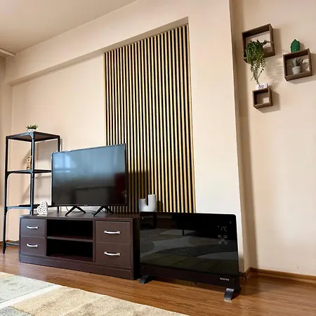 公寓 Gino's Place Home2host *