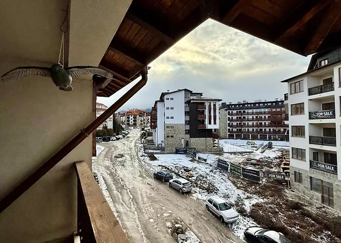 Gino's Place Home2host